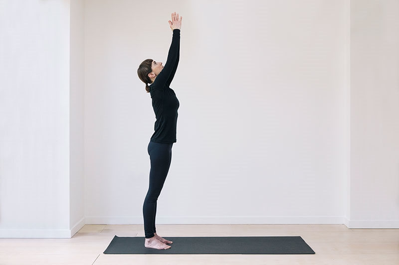 Postnatal Yoga 